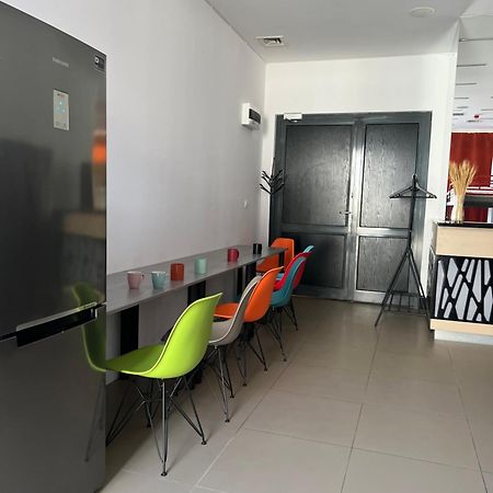 Hostel Fuchs Varsovia Exterior foto